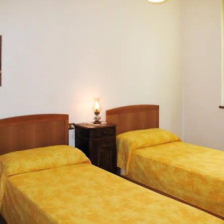 Casa Del Pesco 140s